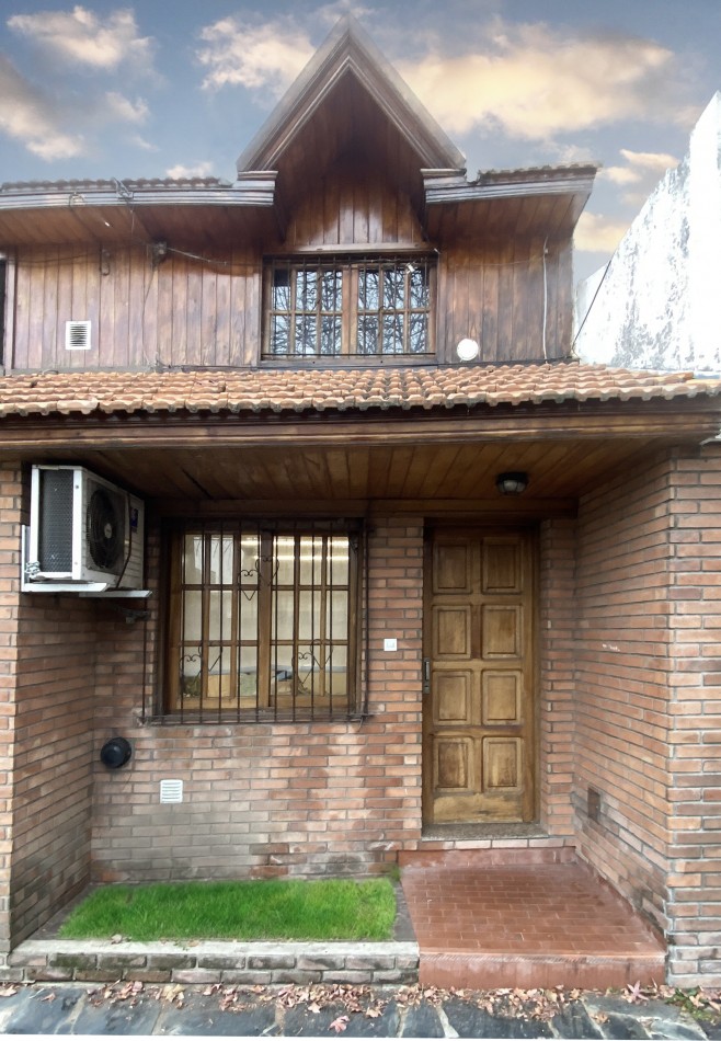Duplex en Venta Quilmes 3 Ambientes con Cochera APTO CREDITO