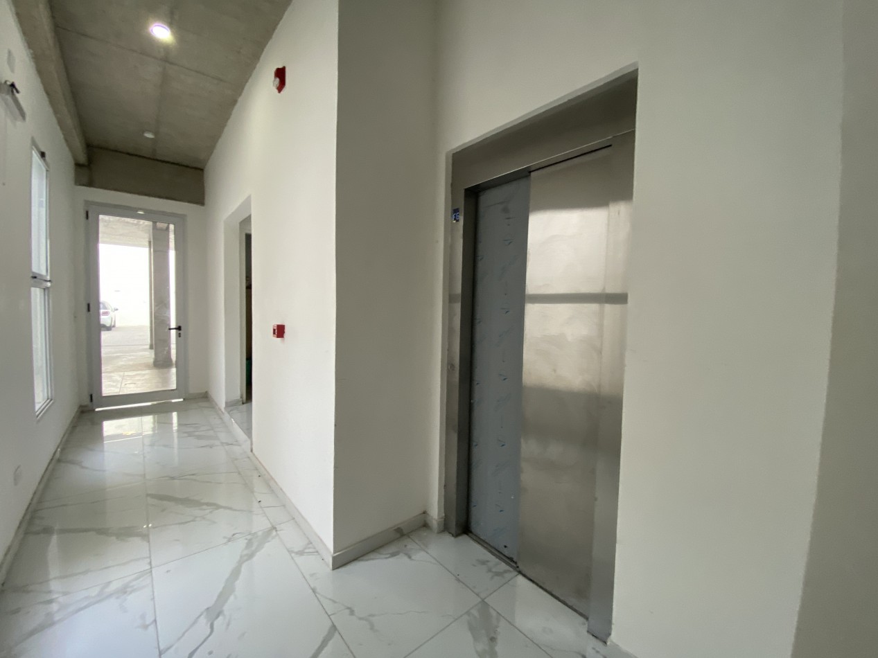 MONOAMBIENTE EN ALQUILER SAN CRISTOBAL - Expensas incluye AYSA