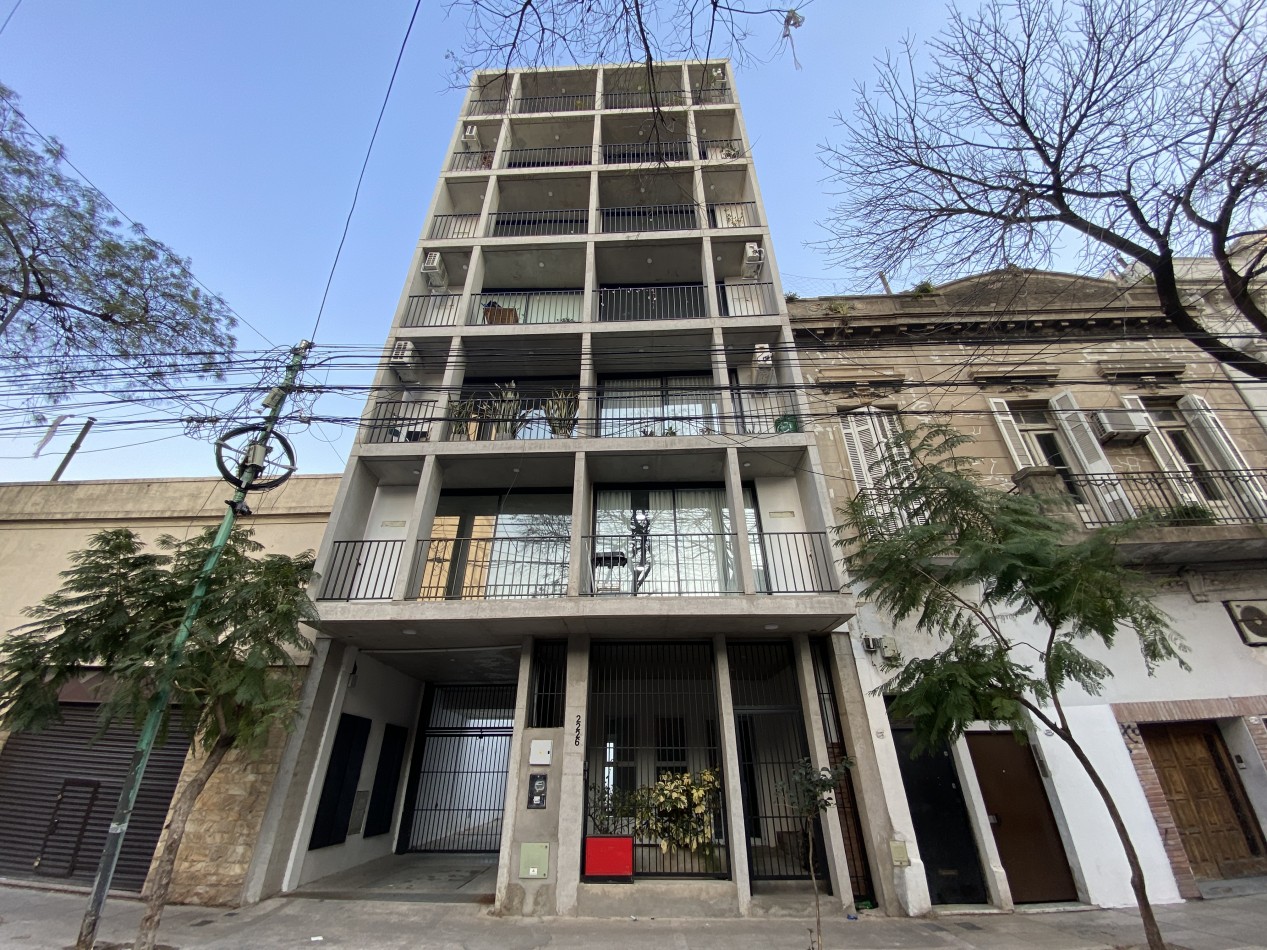 MONOAMBIENTE EN ALQUILER SAN CRISTOBAL - Expensas incluye AYSA