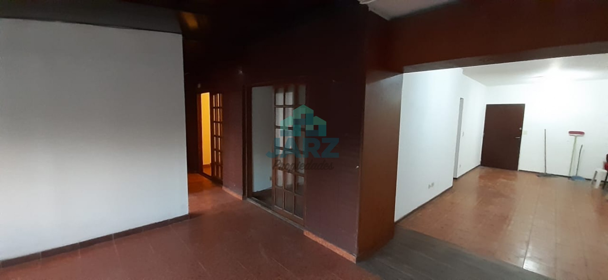 RETASADO!! Departamento de 3 dormitorios Av mitre Avellaneda