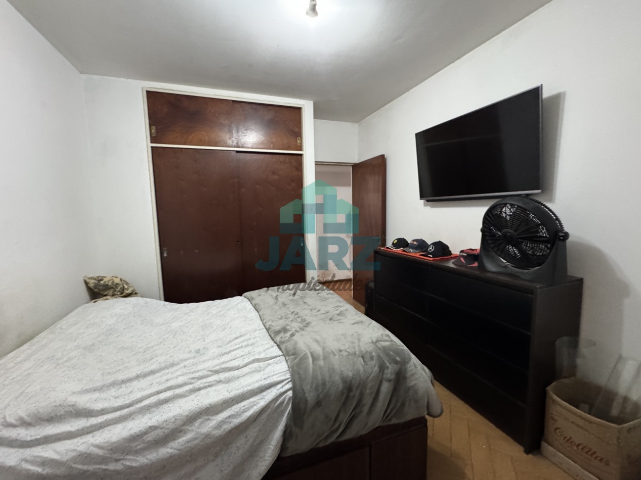 RETASADO!! Departamento de 3 dormitorios Av mitre Avellaneda