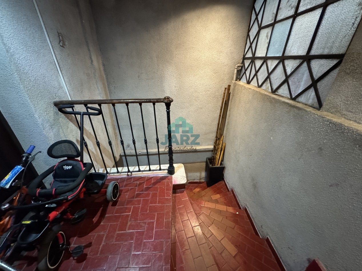 Venta de PH en Constitucion - 4 ambientes y terraza - Sin expensas