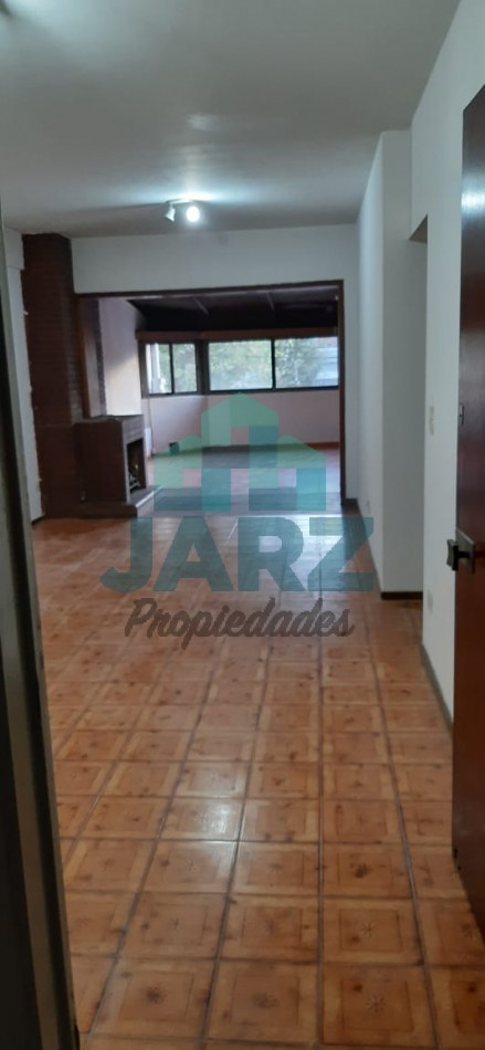 RETASADO!! Departamento de 3 dormitorios Av mitre Avellaneda