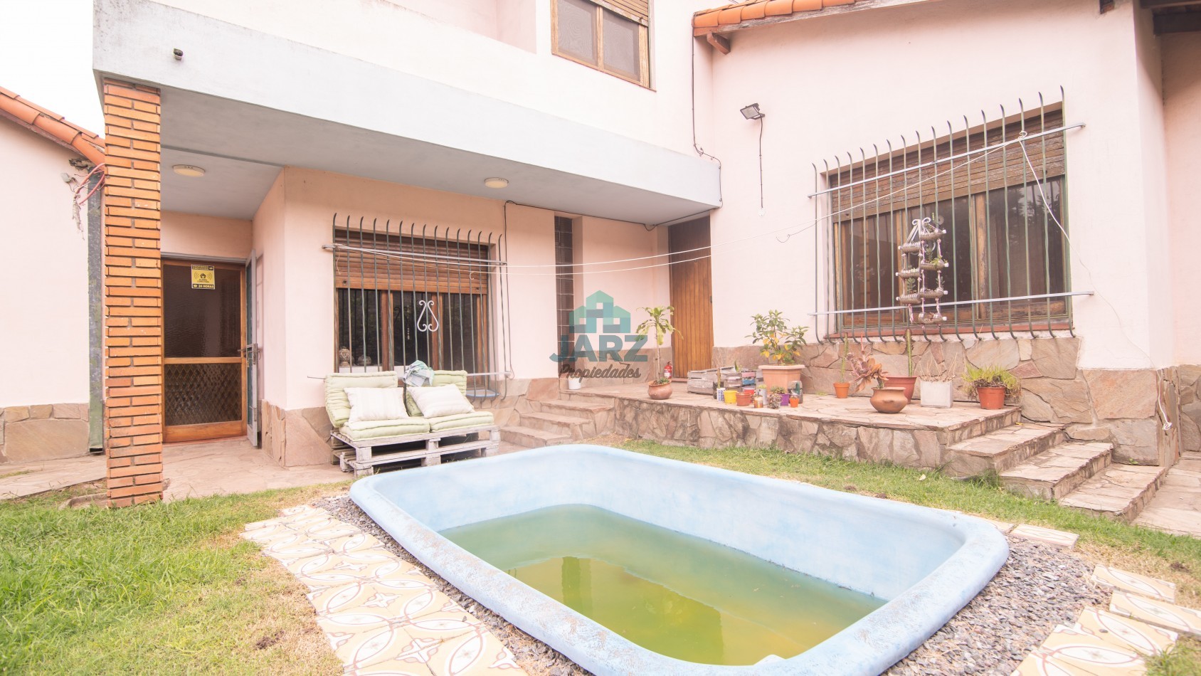 CHALET EN VENTA QUILMES OESTE 