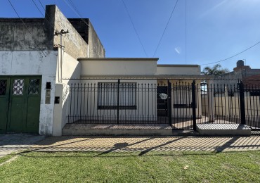 VENTA EN QUILMES - DOS CASA EN UN MISMO LOTE 